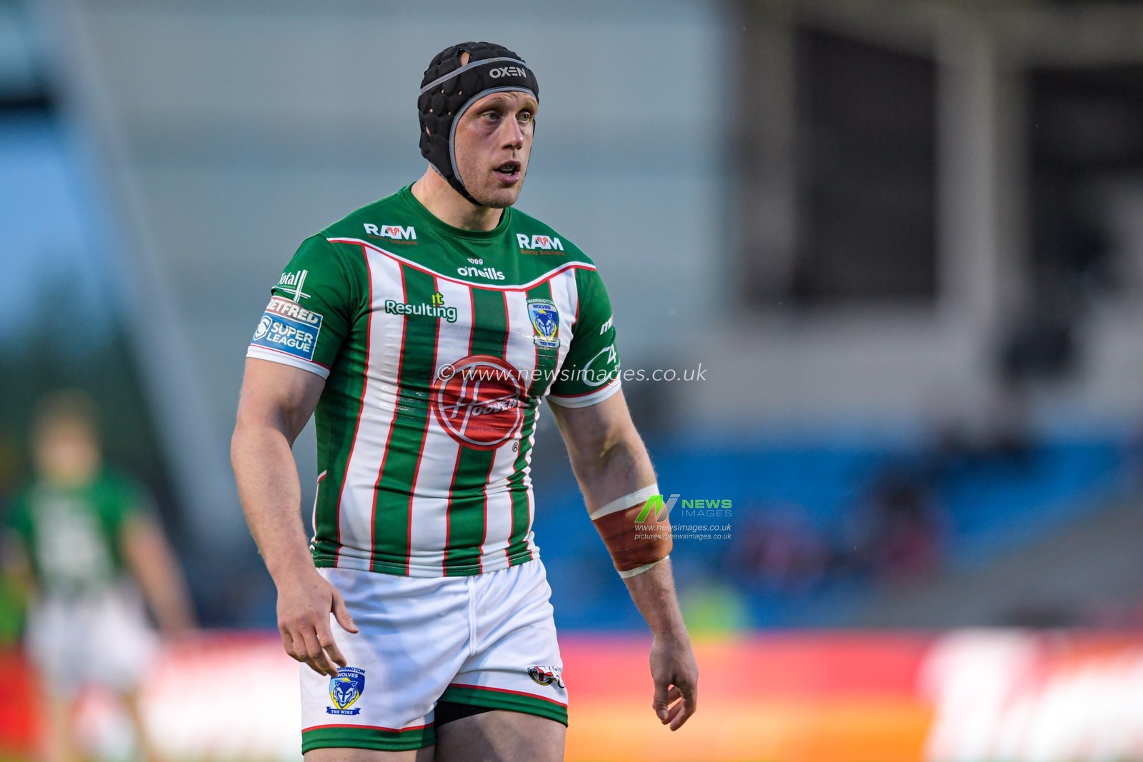 Chris Hill (8) of Warrington Wolves in action during the game