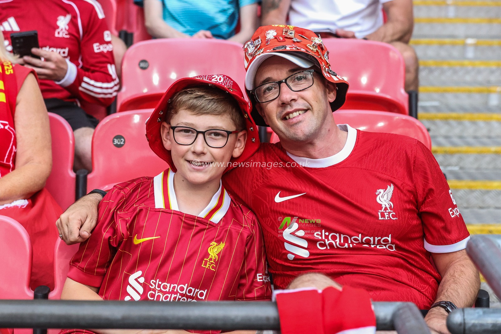 Liverpool fans arrive during the The FA Community Shield match Crystal Palace vs Liverpool at Wembley Stadium, London, United Kingdom, 10th August 2025

(Photo by Alfie Cosgrove/News Images)