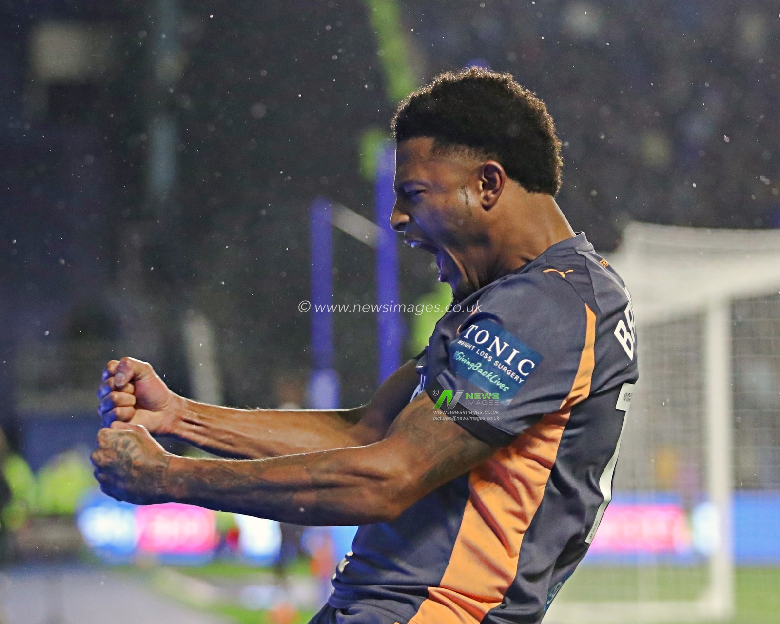 Rhian Brewster of Derby County celebrates their third goal scored by Patrick Agyemang of Derby County during the Sky Bet Championship match Sheffield Wednesday vs Derby County at Hillsborough, Sheffield, United Kingdom, 15th December 2025(Photo by Sam Eaden/News Images)*** GER AUT SUI OUT ***