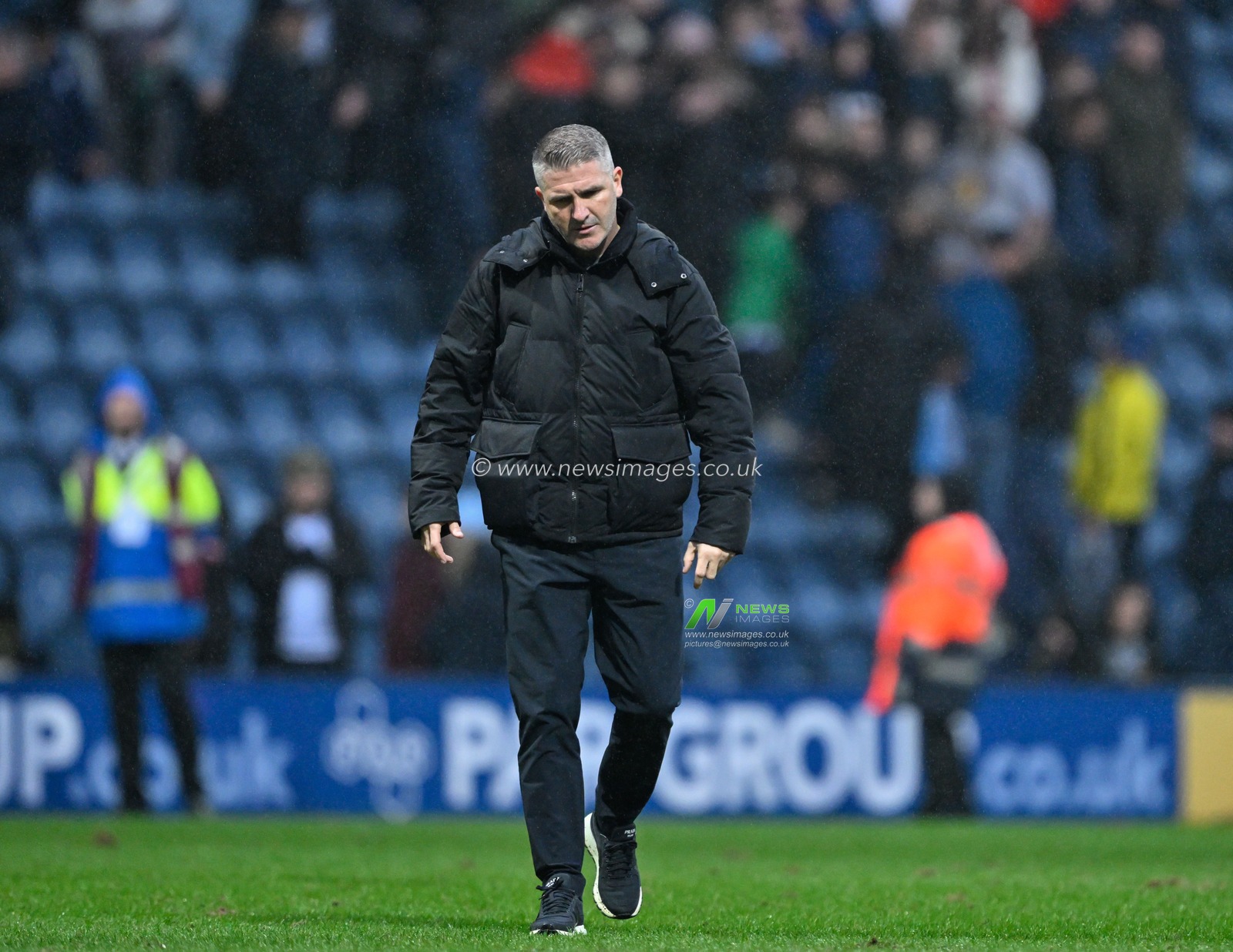Ryan Lowe manager of Preston North End looks dejected at full time, during the Sky Bet Championship match Preston North End vs Blackburn Rovers at Deepdale, Preston, United Kingdom, 17th February 2024

(Photo by Cody Froggatt/News Images)