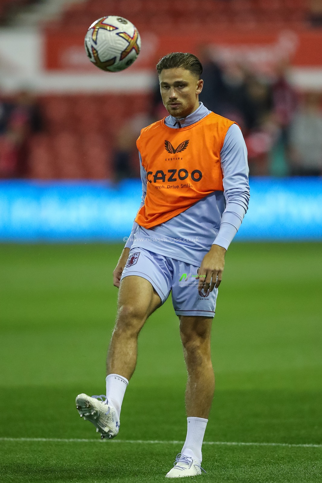 Matty Cash #2 of Aston Villa during the pre-game warm up ahead of the Premier League match Nottingham Forest vs Aston Villa at City Ground, Nottingham, United Kingdom, 10th October 2022

(Photo by Gareth Evans/News Images)