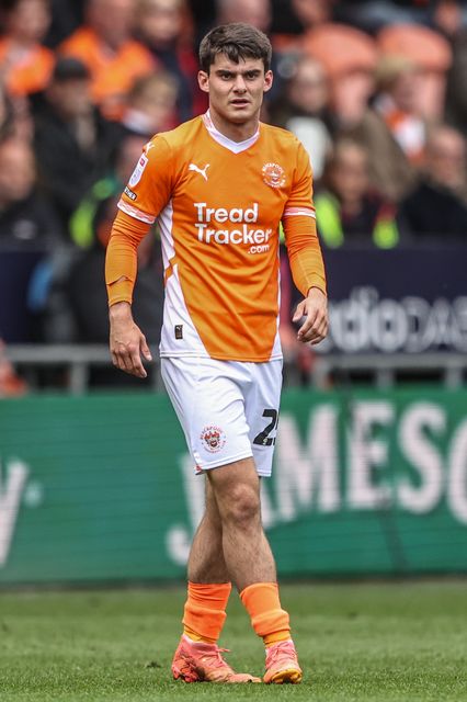 Rob Apter of Blackpool during the Sky Bet League 1 match Blackpool vs Wrexham at Bloomfield Road, Blackpool, United Kingdom, 21st April 2025

(Photo by Alfie Cosgrove/News Images)