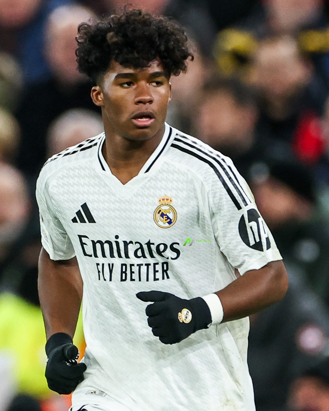 Endrick of Real Madrid in action during the UEFA Champions League, League Phase MD5 Liverpool v Real Madrid at Anfield, Liverpool, United Kingdom, 27th November 2024

(Photo by Mark Cosgrove/News Images)