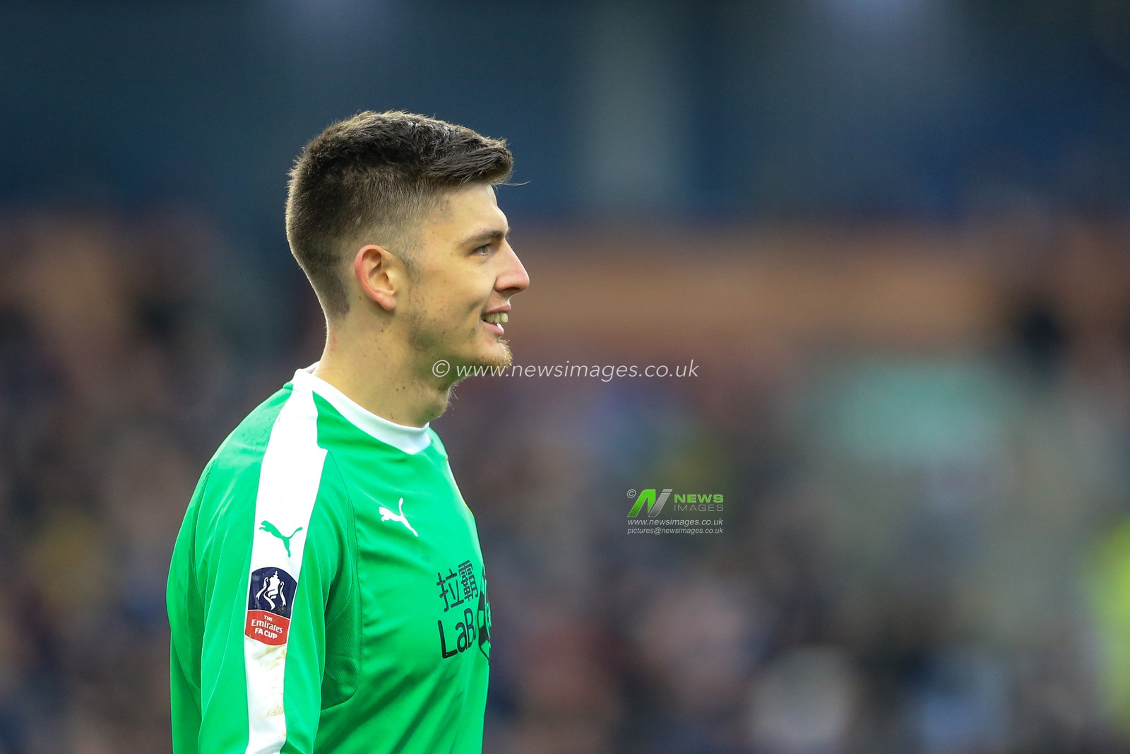 5th January 2019, Turf Moor, Burnley, England ; The Emirates FA Cup, 3rd Round, Burnley vs Barnsley : Nick Pope of Burnley 

Credit: Mark Cosgrove/News Images

English Football League images are subject to DataCo Licence