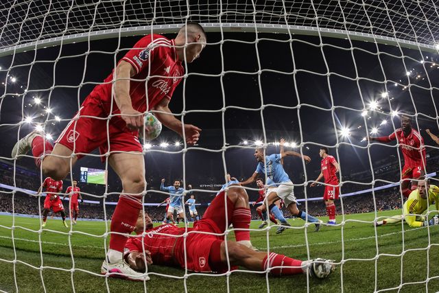 Rodrigo of Manchester City celebrates his goal to make it  it 2-1 during the Premier League match Manchester City vs Nottingham Forest at Etihad Stadium, Manchester, United Kingdom on 04 March 2026

(Photo by Mark Cosgrove/News Images)