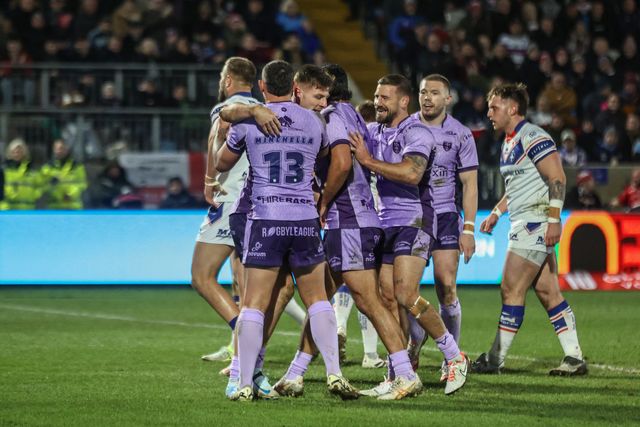 Betfred Super League Round 2 Wakefield Trinity v Hull KR