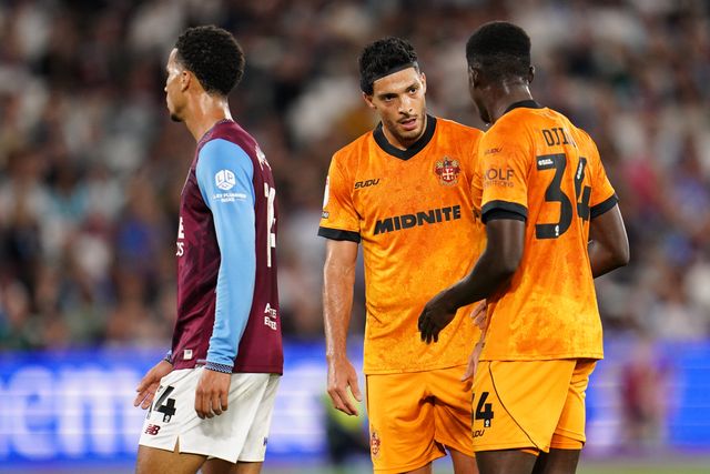 Raul Jimenez of Wolverhampton Wanderers and Nasser Djiga of Wolverhampton Wanderers before attacking corner kick during the Sky Bet Championship match West Ham United vs Wolverhampton Wanderers at London Stadium, London, United Kingdom on 01 September 2026

(Photo by Harvey Murphy/News Images)
