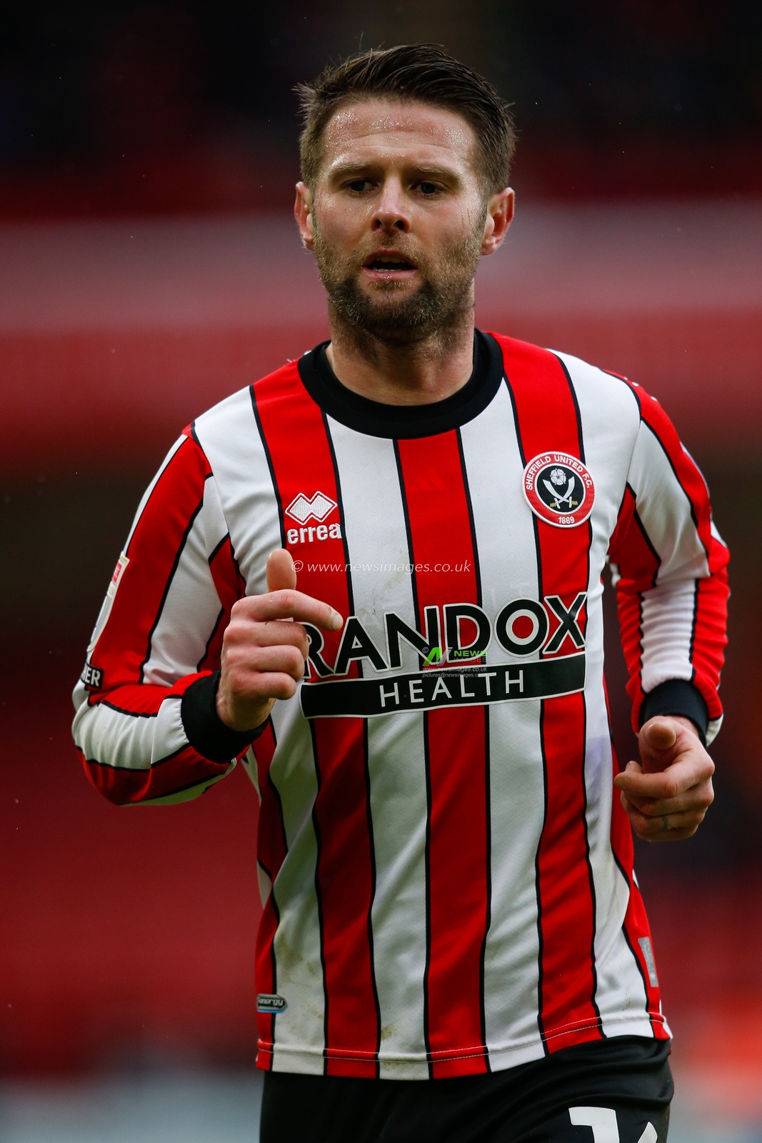 Oliver Norwood #16 of Sheffield United during the Sky Bet Championship match Sheffield United vs Luton Town at Bramall Lane, Sheffield, United Kingdom, 11th March 2023

(Photo by Ben Early/News Images)