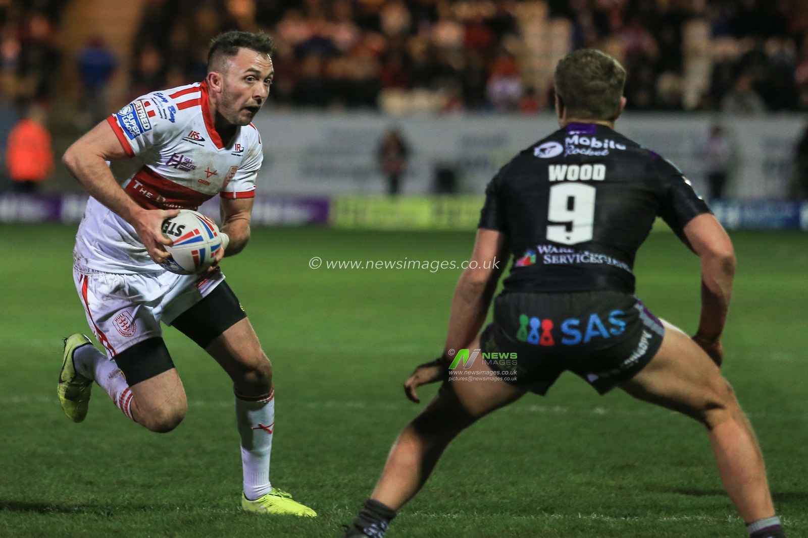31st January 2020, KHull College Craven Park , Kingston upon Hull, England; Betfred Super League, Hull Kingston Rovers v Wakefield Trinity : Ryan Brierley (31) of Hull KR runs at Kyle Wood (9) of Wakefield Trinity