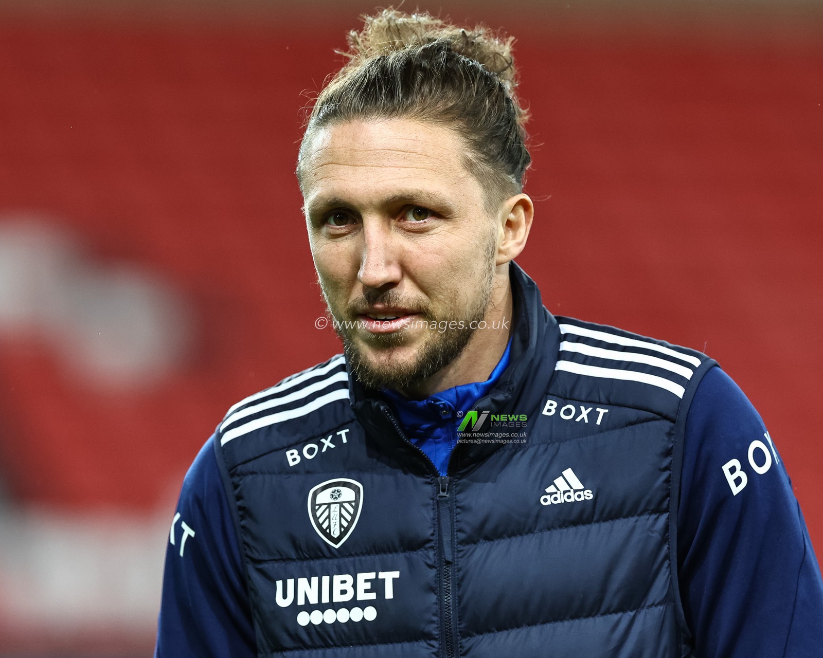 Luke Ayling #2 of Leeds United arrives during the Sky Bet Championship match Sunderland vs Leeds United at Stadium Of Light, Sunderland, United Kingdom, 12th December 2023

(Photo by Mark Cosgrove/News Images)