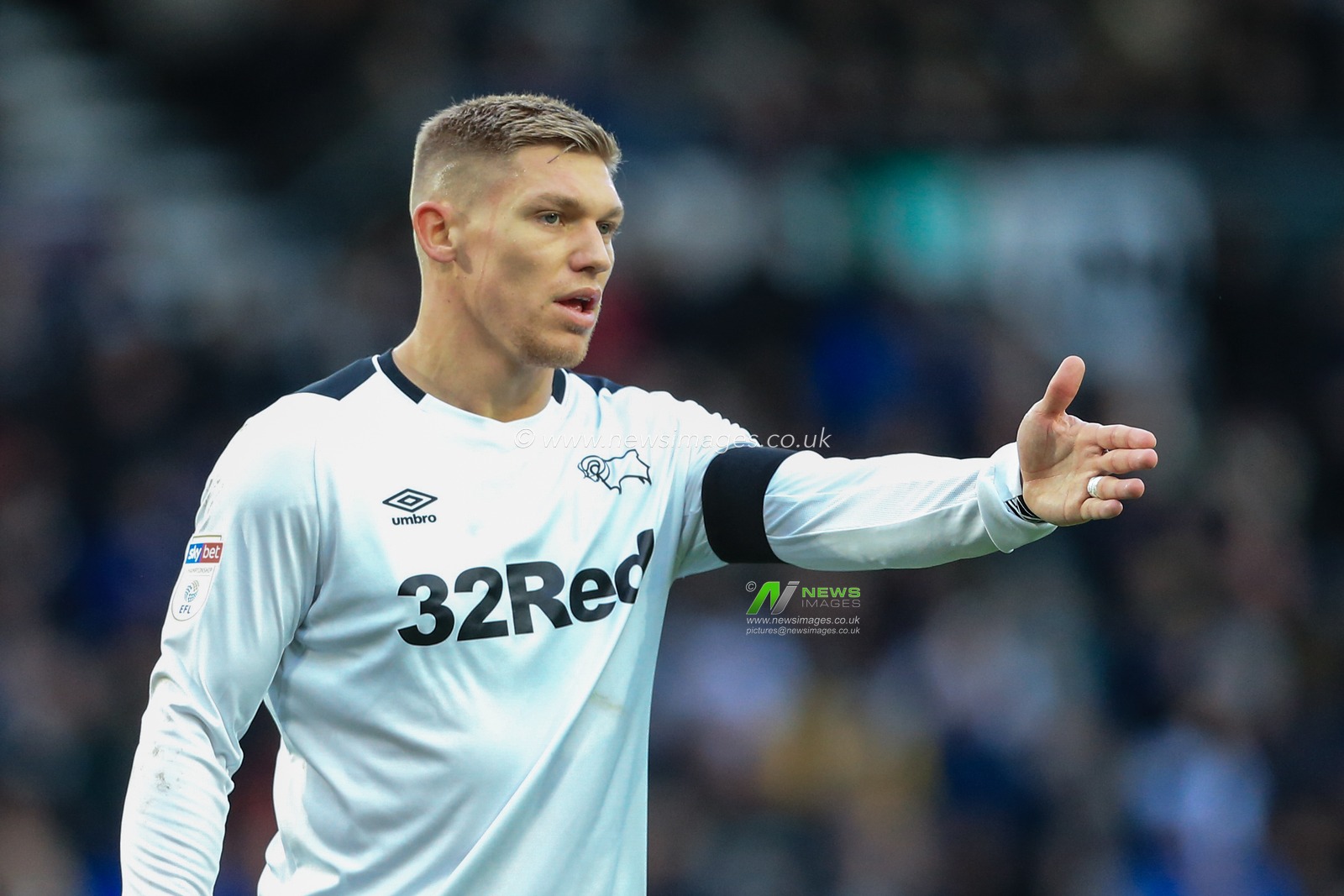 9th February 2019, Pride Park, Derby, England; Sky Bet Championship, Derby County vs Hull City ; Martyn Waghorn (09) of Derby County during the game


Credit: Mark Cosgrove/News Images 

English Football League images are subject to DataCo Licence