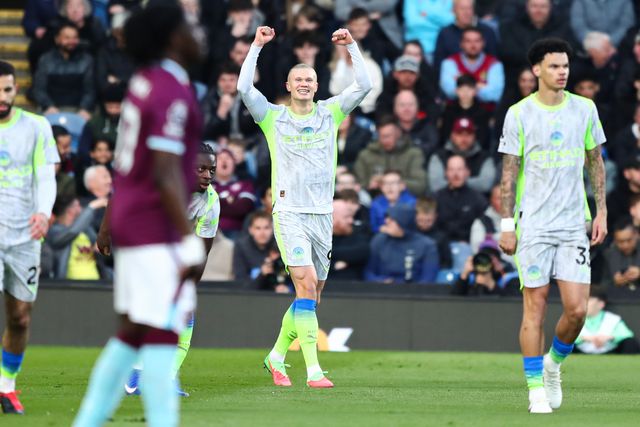 Erling Haland of Manchester City celebrates after scoring to make it 0-1 during the Premier League match Burnley vs Manchester City at Turf Moor, Burnley, United Kingdom on 22 April 2026

(Photo by Jorge Horsted/News Images)