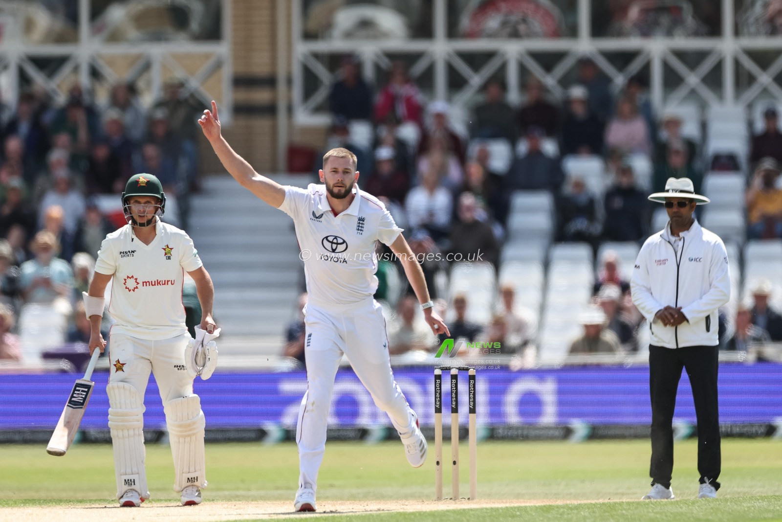 Gus Atkinson of England appeals during the Rothesay Test Match Day 2 England vs Zimbabwe at Trent Bridge, Nottingham, United Kingdom, 23rd May 2025

(Photo by Mark Cosgrove/News Images)