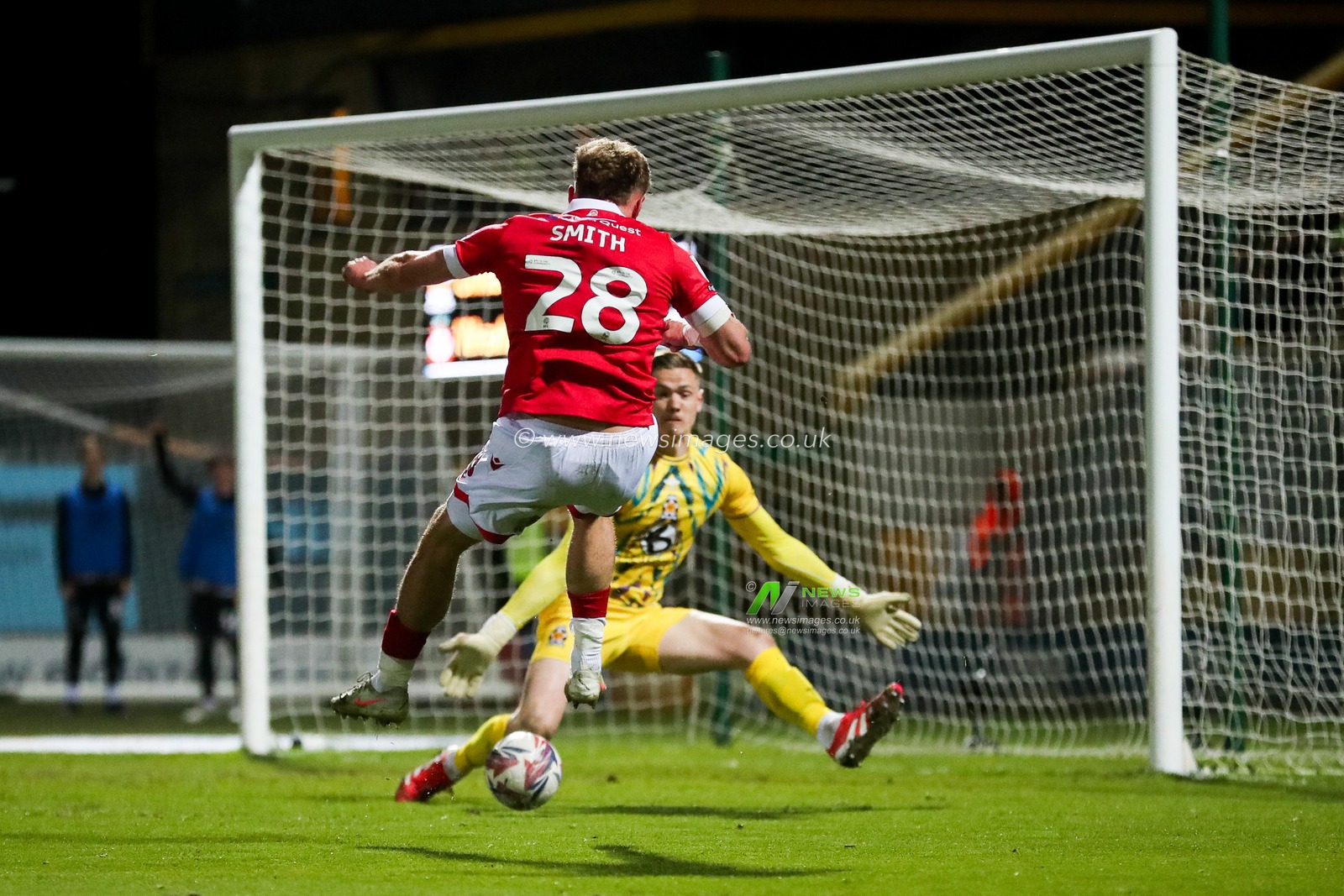 Sam Smith of Wrexham AFC shoots during the Sky Bet League 1 match Cambridge United vs Wrexham at Abbey Stadium, Cambridge, United Kingdom, 1st April 2025

(Photo by Izzy Poles/News Images)