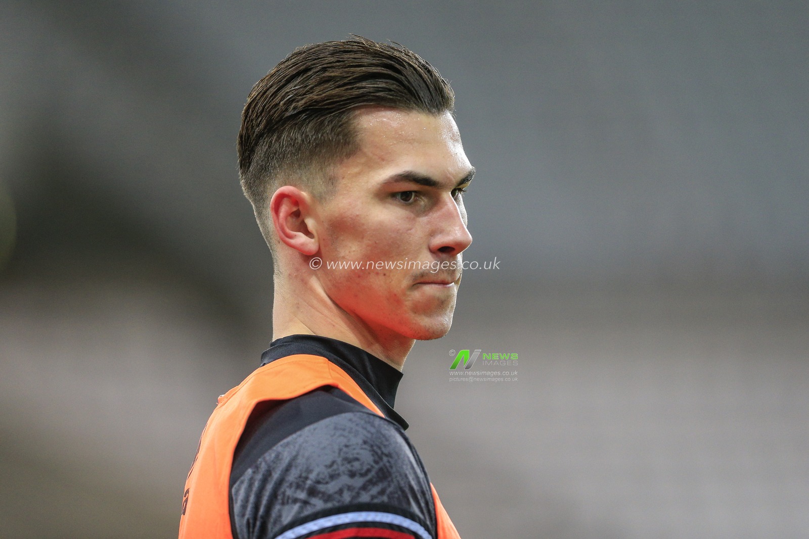 Lewis Montsma #4 of Lincoln City during the pre-game warmup