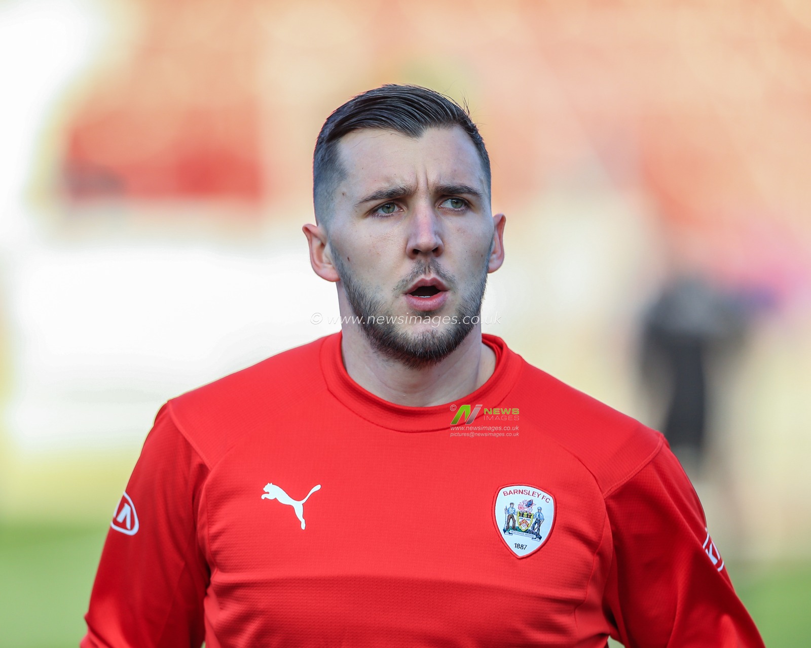17th November 2018, Crown Ground, Accrington, England; Sky Bet League One, Accrington Stanley v Barnsley ; Jordan Smith Barnsley's new emergency loan signing from Nottingham Forest


Credit: Mark Cosgrove/News Images

English Football League images are subject to DataCo Licence