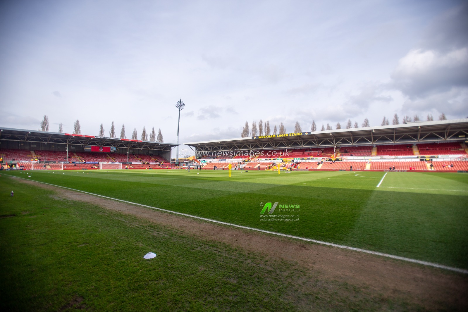 General View ahead of the Sky Bet League 1 match Wrexham vs Stockport County at SToK Cae Ras, Wrexham, United Kingdom, 22nd March 2025

(Photo by Nik Mesney/News Images)