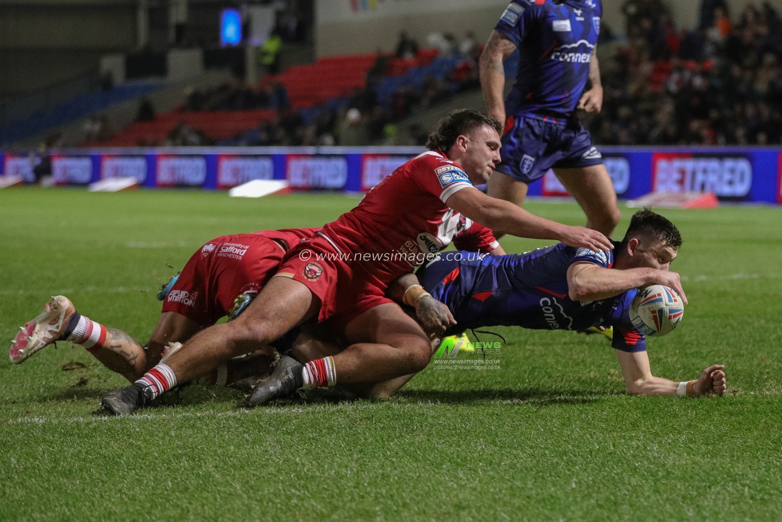 Sam Wood #24 of Hull KR goes over for a try but is disallowed in the first half of the Betfred Super League Round 2 match Salford Red Devils vs Hull KR at AJ Bell Stadium, Eccles, United Kingdom, 23rd February 2023

(Photo by James Heaton/News Images)