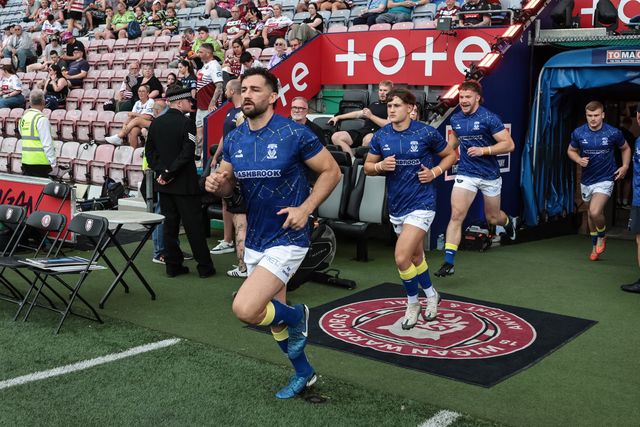 Toby King of Warrington Wolves in the pre-game warm up during the Betfred Super League round 18 match Wigan Warriors vs Warrington Wolves at The Brick Community Stadium, Wigan, United Kingdom on 10 July 2026

(Photo by Mark Cosgrove/News Images)
