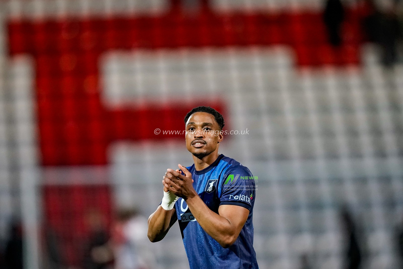Victor Adeboyejo of Mansfield Town applauds the fans after the final whistle  during the Sky Bet League 1 match Stevenage vs Mansfield Town at Lamex Stadium, Stevenage, United Kingdom, 24th January 2026

(Photo by Maynard Manyowa/News Images)