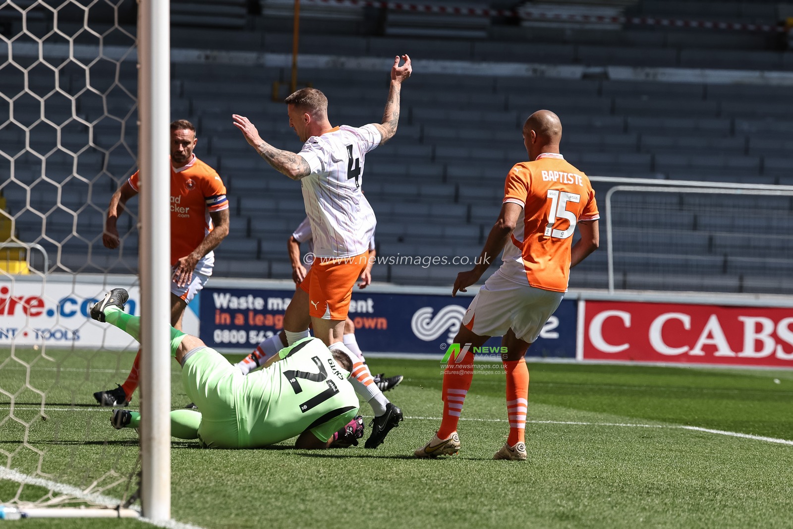 Blackpool Legends match match Blackpool vs Blackpool at Bloomfield Road, Blackpool, United Kingdom, 17th May 2025

(Photo by Mark Cosgrove/News Images)
