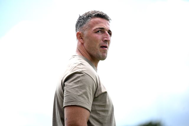 Sam Burgess, Head Coach of Warrington Wolves looks on prior to the Betfred Super League round 21 match Castleford Tigers vs Warrington Wolves at OneBore Stadium, Castleford, Untied Kingdom on 01 August 2026

(Photo by Ben Roberts/News Images)
