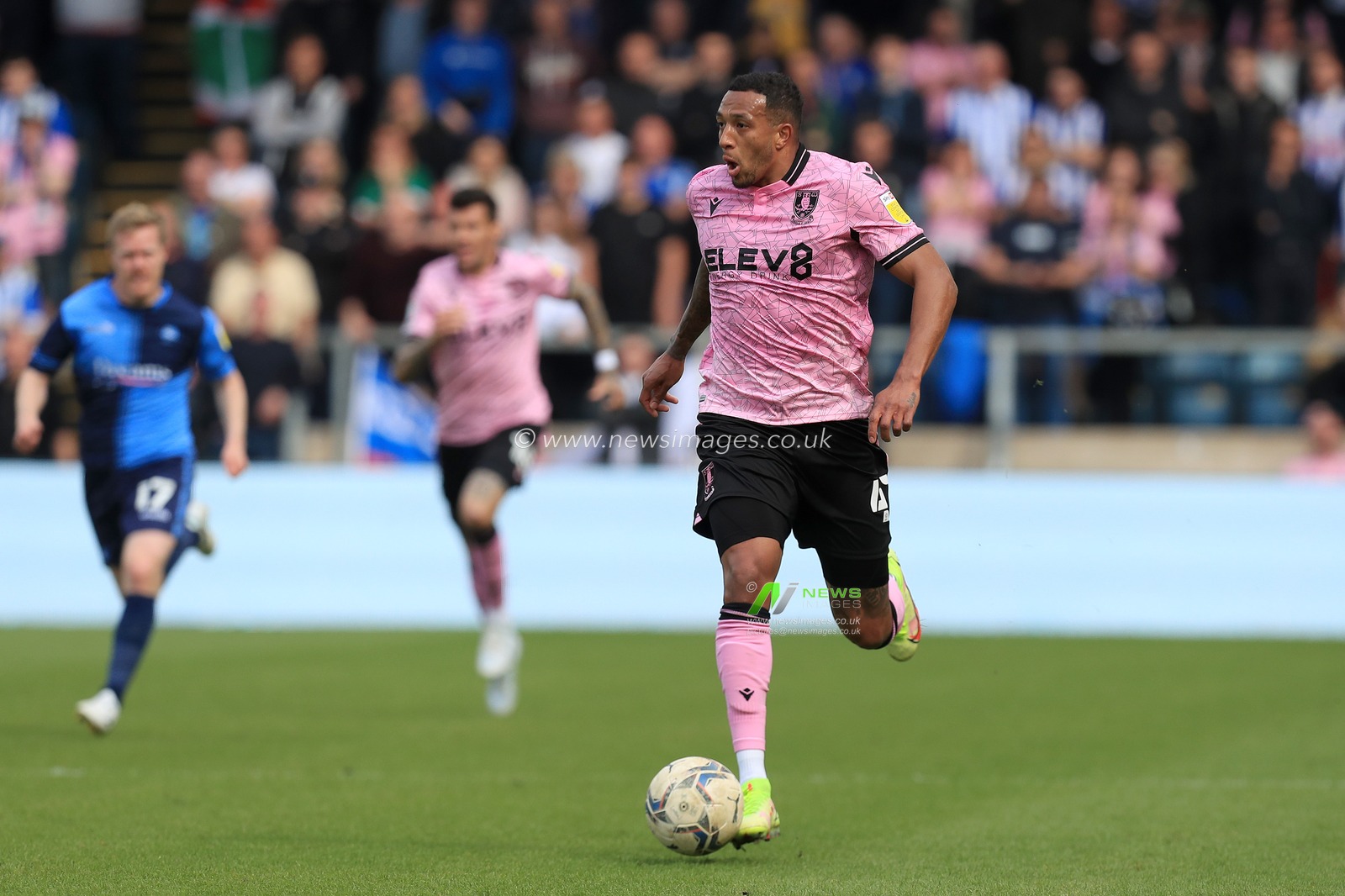 Nathaniel Mendez-Laing #41 of Sheffield Wednesday in action.