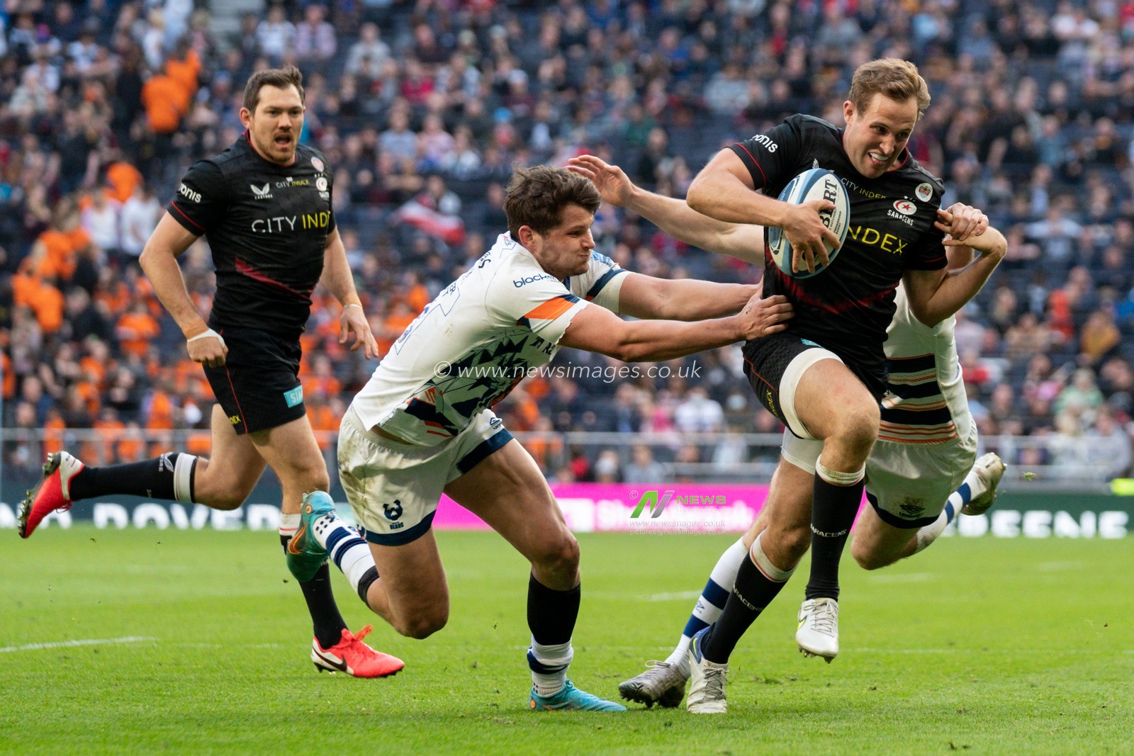 Max Malins #14 of Saracens scores his second try of the game