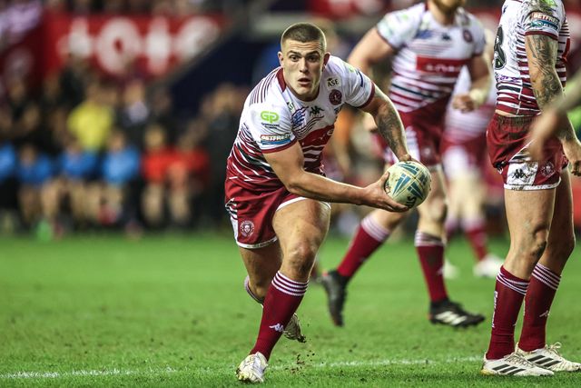 Brad O'Neill of Wigan Warriors passes the ball during the Betfred Super League round 5 match Wigan Warriors vs York Knights at The Brick Community Stadium, Wigan, United Kingdom on 19 March 2026

(Photo by Alfie Cosgrove/News Images)