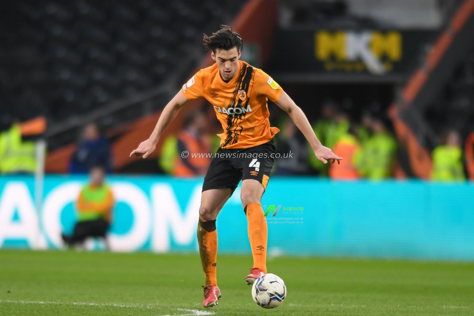 Jacob Greaves #4 of Hull City with the ball