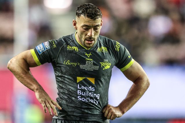 Jake Connor of Leeds Rhinos during the Betfred Super League round 11 match Wigan Warriors vs Leeds Rhinos at The Brick Community Stadium, Wigan, United Kingdom on 15 May 2026

(Photo by Alfie Cosgrove/News Images)