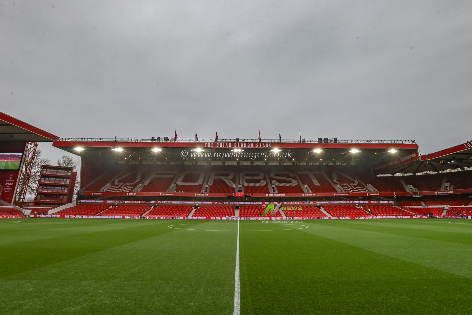 A general view of City Ground during the Premier League match Nottingham Forest vs Newcastle United at City Ground, Nottingham, United Kingdom, 10th November 2024

(Photo by Alfie Cosgrove/News Images)