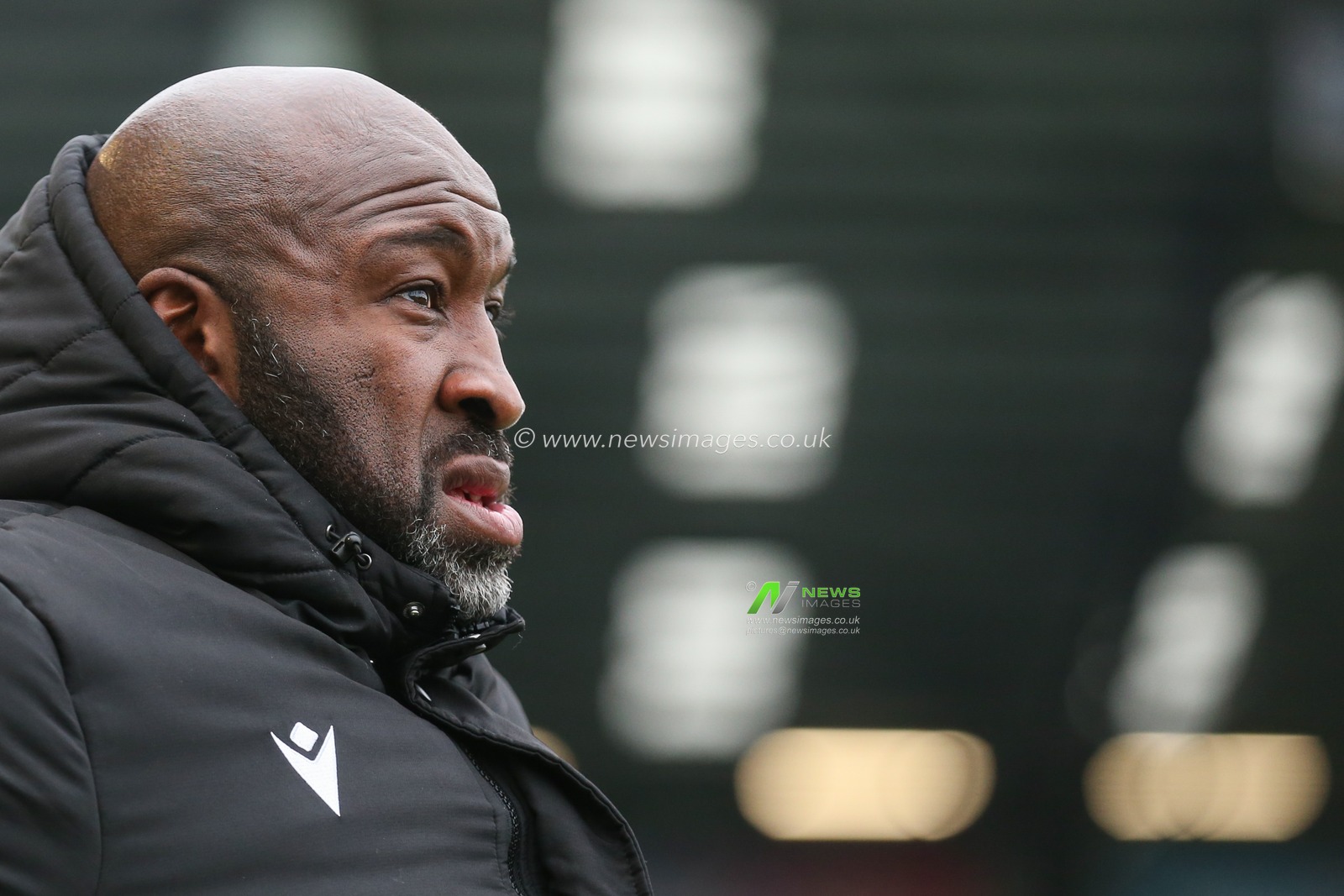 Sheffield Wednesday manager Darren Moore during the Sky Bet League 1 match Portsmouth vs Sheffield Wednesday at Fratton Park, Portsmouth, United Kingdom, 11th March 2023

(Photo by Arron Gent/News Images)