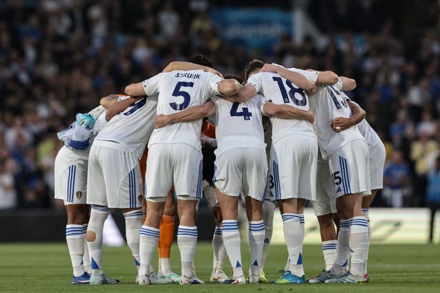 Leeds United team huddle during the Premier League match Leeds United vs Burnley at Elland Road, Leeds, United Kingdom on 01 May 2026

(Photo by Mark Cosgrove/News Images)