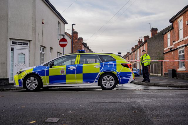 Police officers man a cordon on Cambridge Street, Derby, during a Major Explosives Incident in Derby that began on Thursday December 4 when police executed a warrant at an address on Vulcan Street, Derby, that saw two men arrested on suspicion of explosives offences and 200 homes evacuated (Maynard Manyowa / News Images)