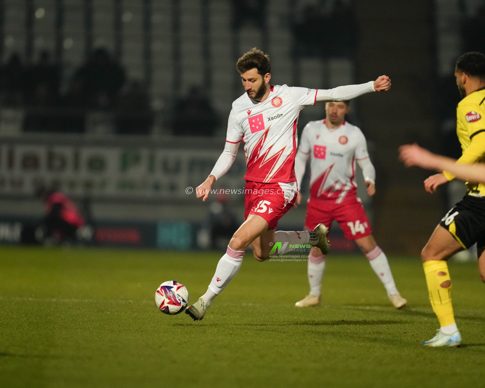 Dan Sweeney of Stevenage plays the ball forward during the Sky Bet League 1 match Stevenage vs Burton Albion at Lamex Stadium, Stevenage, United Kingdom, 18th February 2025

(Photo by Harvey Murphy/News Images)
