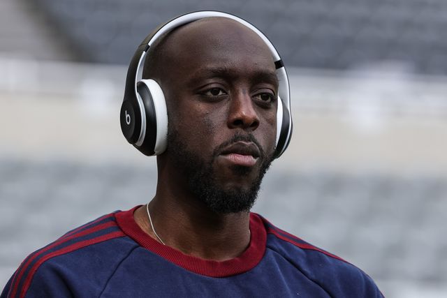 Yoane Wissa of Newcastle United arrives during the Premier League match Newcastle Untied vs Bournemouth at St. James's Park, Newcastle, United Kingdom on 18 April 2026

(Photo by Mark Cosgrove/News Images)