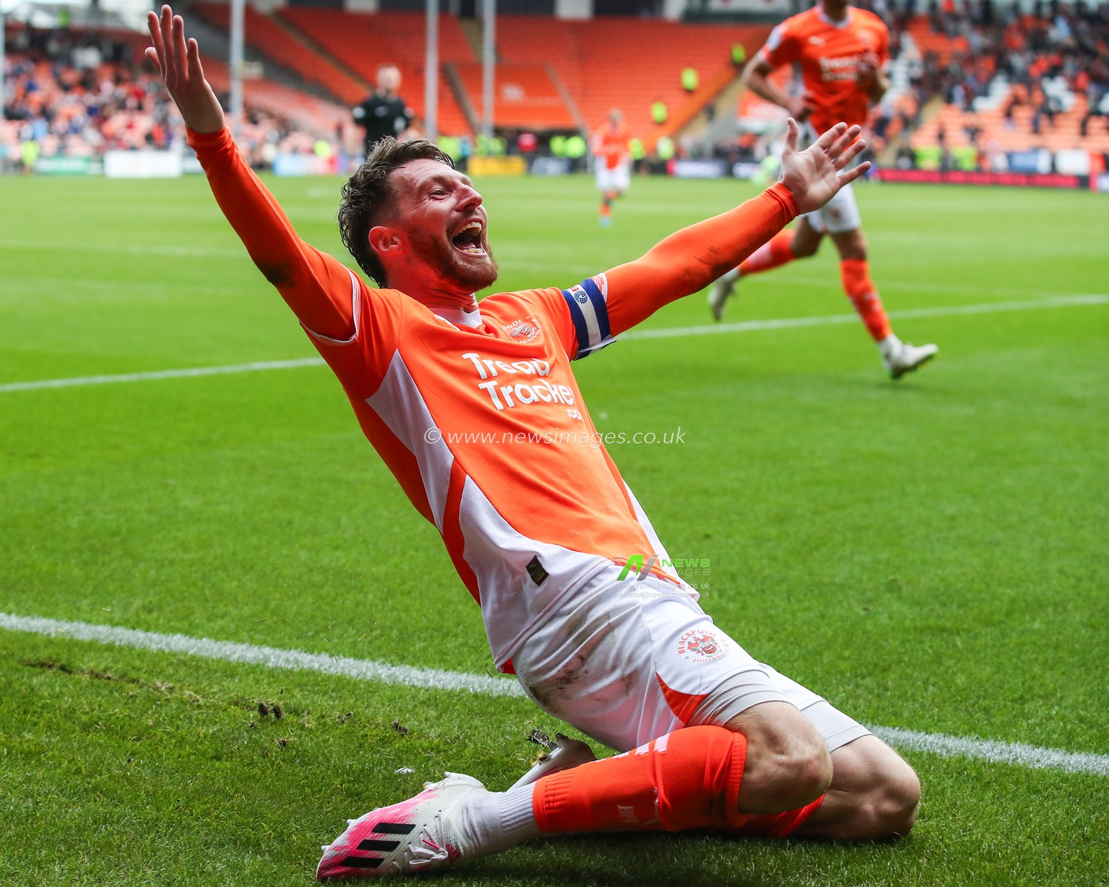 James Husband of Blackpool celebrates his goal to make it 2-1 during the Sky Bet League 1 match Blackpool vs Exeter City at Bloomfield Road, Blackpool, United Kingdom, 14th September 2024

(Photo by Gareth Evans/News Images)