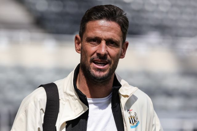 Jason Tindall assistant manager of Newcastle United arrives during the Premier League match Newcastle Untied vs Bournemouth at St. James's Park, Newcastle, United Kingdom on 18 April 2026

(Photo by Mark Cosgrove/News Images)