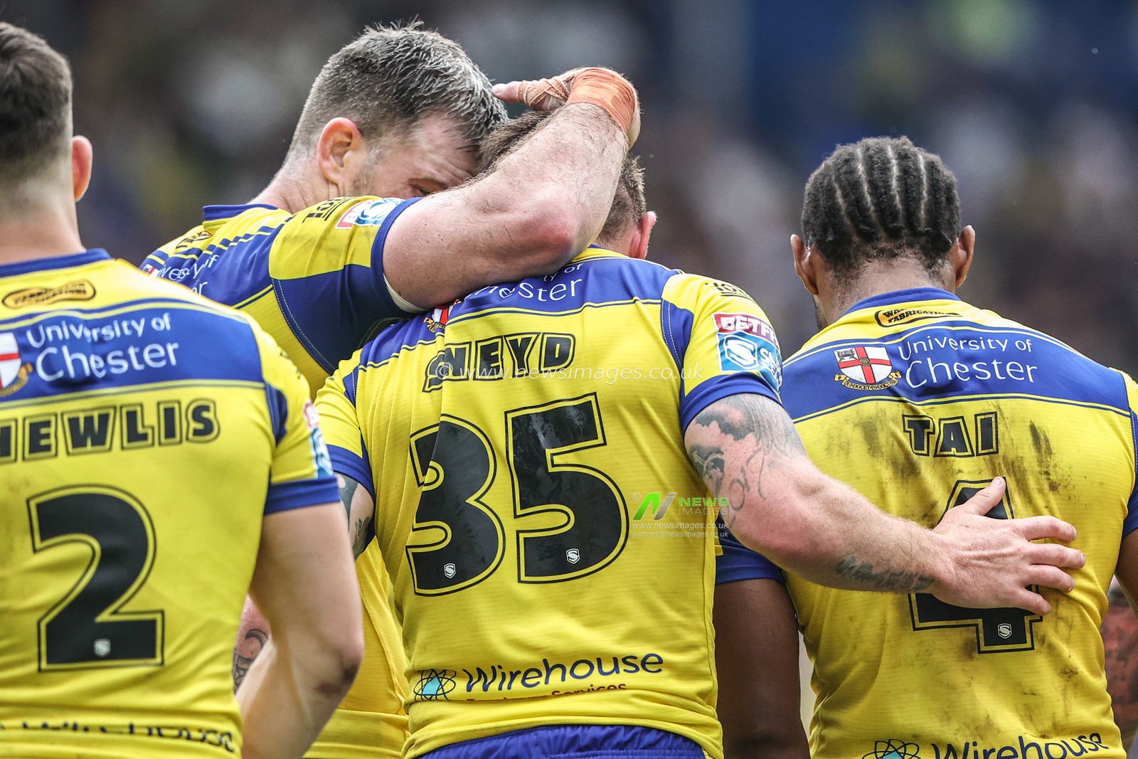 Marc Sneyd of Warrington Wolves celebrates his try during the Betfred Super League round 15 match Warrington Wolves vs Huddersfield Giants at Halliwell Jones Stadium, Warrington, United Kingdom, 21st June 2025

(Photo by Alfie Cosgrove/News Images)