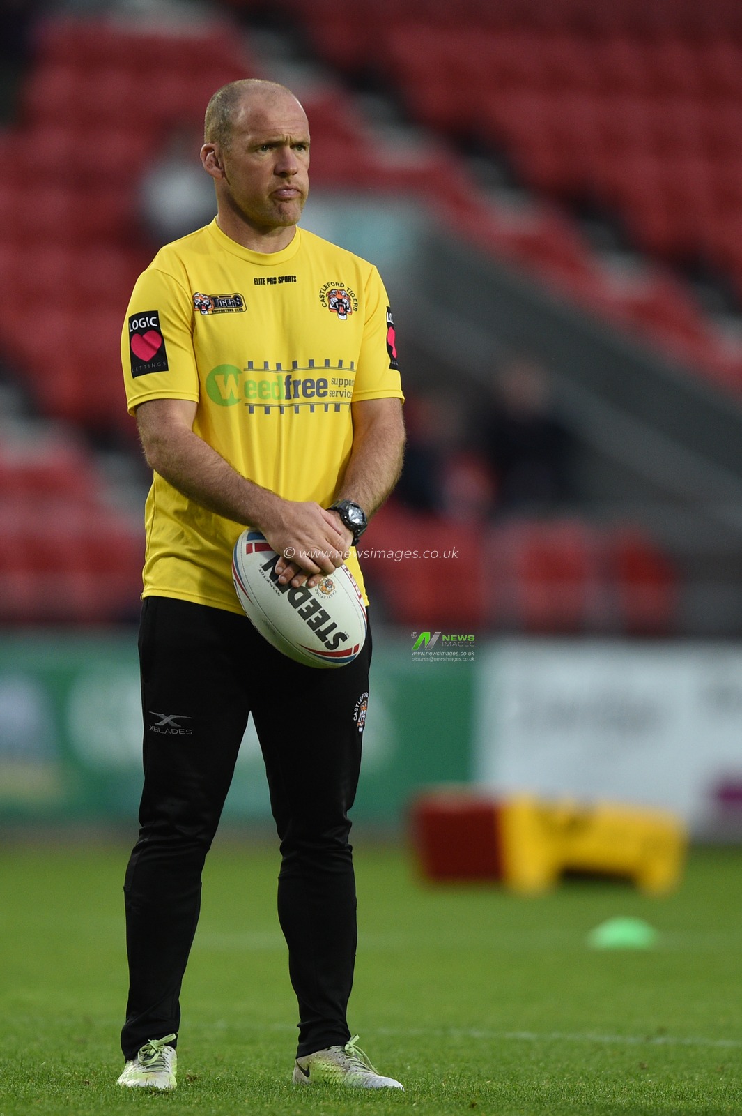 30th August 2019 , Totally Wicked Stadium, St Helens, England;  Betfred Super League Rugby, Round 27, St Helens vs Castleford Tigers ; Danny Orr assistant coach of Castleford Tigers

Credit: Richard Long/News Images