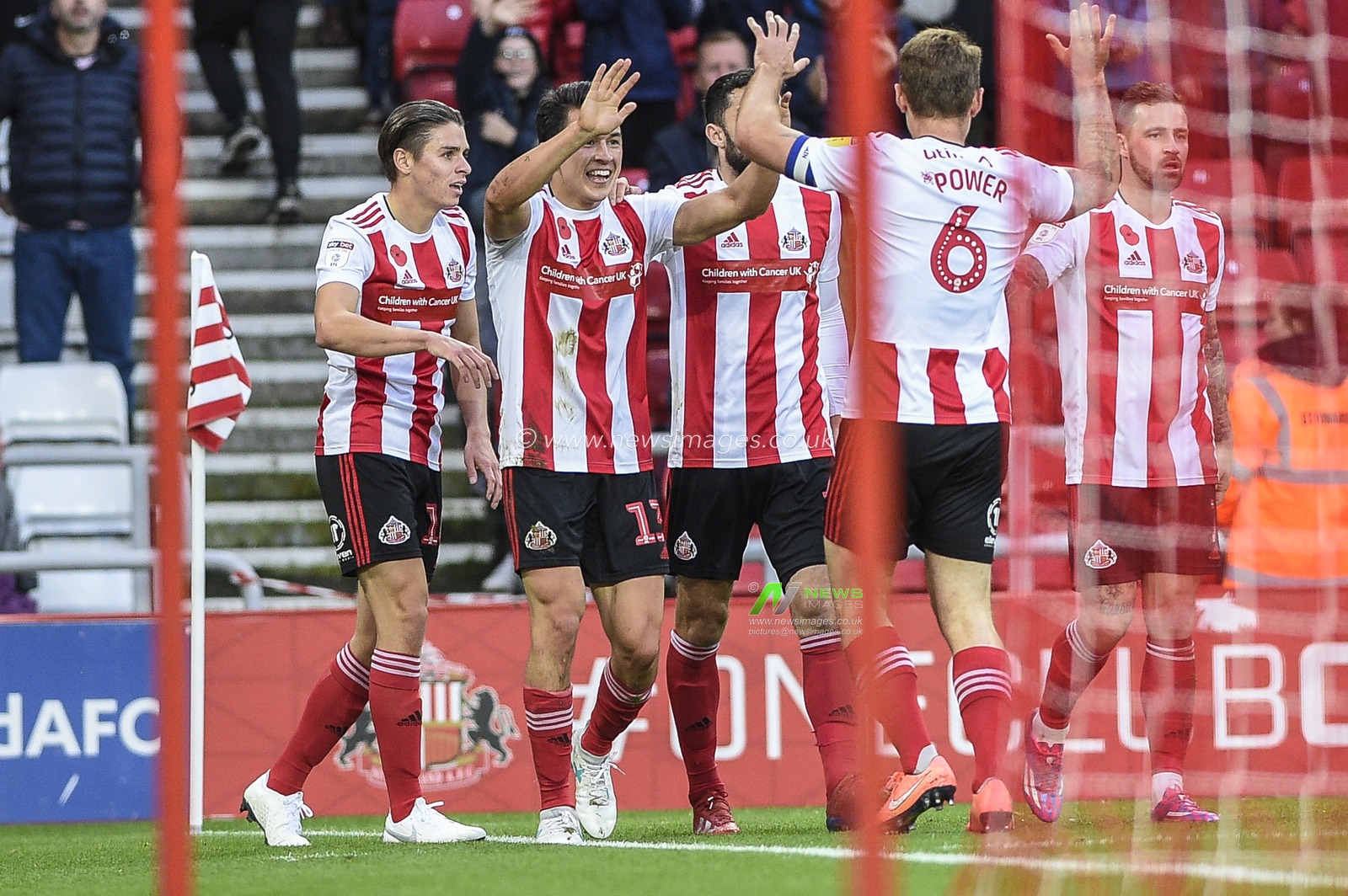 2nd November 2019, Stadium Of Light, Sunderland, England; Sky Bet League 1, Sunderland v Southend United : Luke O'Nien of Sunderland celebrates with his team mates after scoring a goal

Credit: Iam Burn/News Images