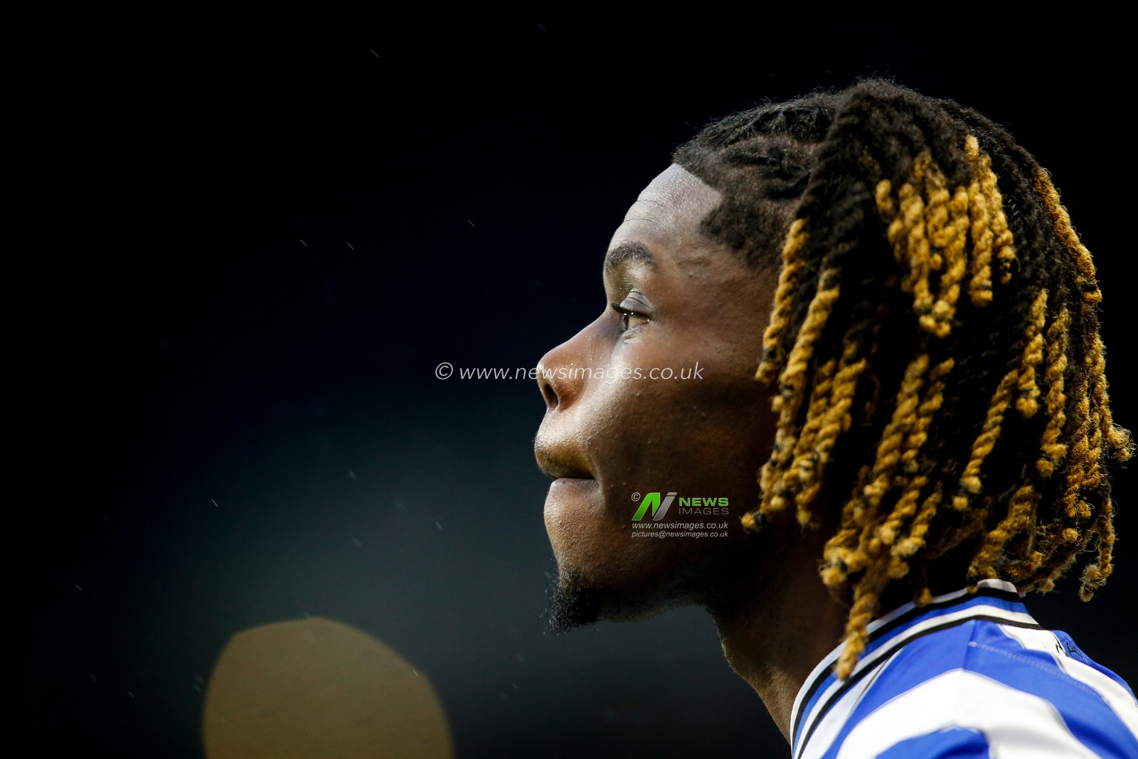 Alex Mighten #45 of Sheffield Wednesday during the Sky Bet League 1 match Sheffield Wednesday vs Shrewsbury Town at Hillsborough, Sheffield, United Kingdom, 19th November 2022

(Photo by Ben Early/News Images)