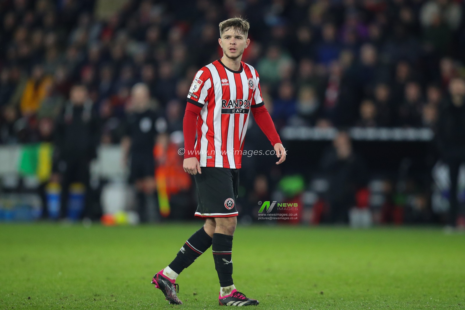 James McAtee #28 of Sheffield United during the Sky Bet Championship match Sheffield United vs Middlesbrough at Bramall Lane, Sheffield, United Kingdom, 15th February 2023

(Photo by Gareth Evans/News Images)