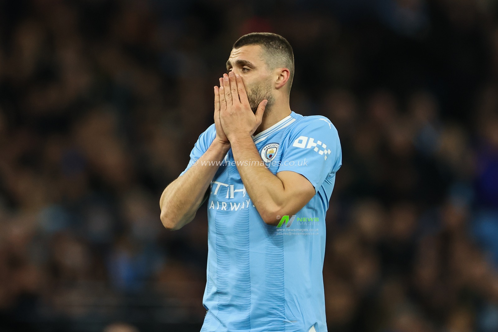 Mateo KovaÄiÄ‡ of Manchester City during the Premier League match Manchester City vs Aston Villa at Etihad Stadium, Manchester, United Kingdom, 3rd April 2024

(Photo by Mark Cosgrove/News Images)
