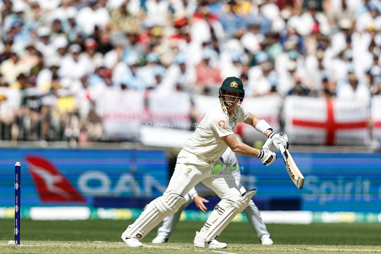Australia captain Steve Smith hits the first run in the fifth over during the NRMA Insurance Ashes First Test Day 1 Series Australia vs England at Optus Stadium, Perth, Australia, 20th November 2025

(Photo by Santanu Banik/News Images)

*** GER AUT SUI OUT ***