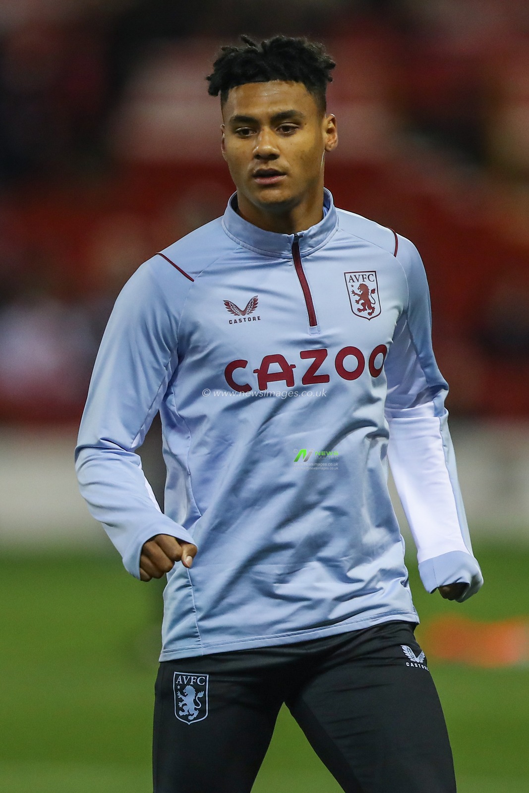 Ollie Watkins #11 of Aston Villa during the pre-game warmup before the Premier League match Nottingham Forest vs Aston Villa at City Ground, Nottingham, United Kingdom, 10th October 2022

(Photo by Gareth Evans/News Images)