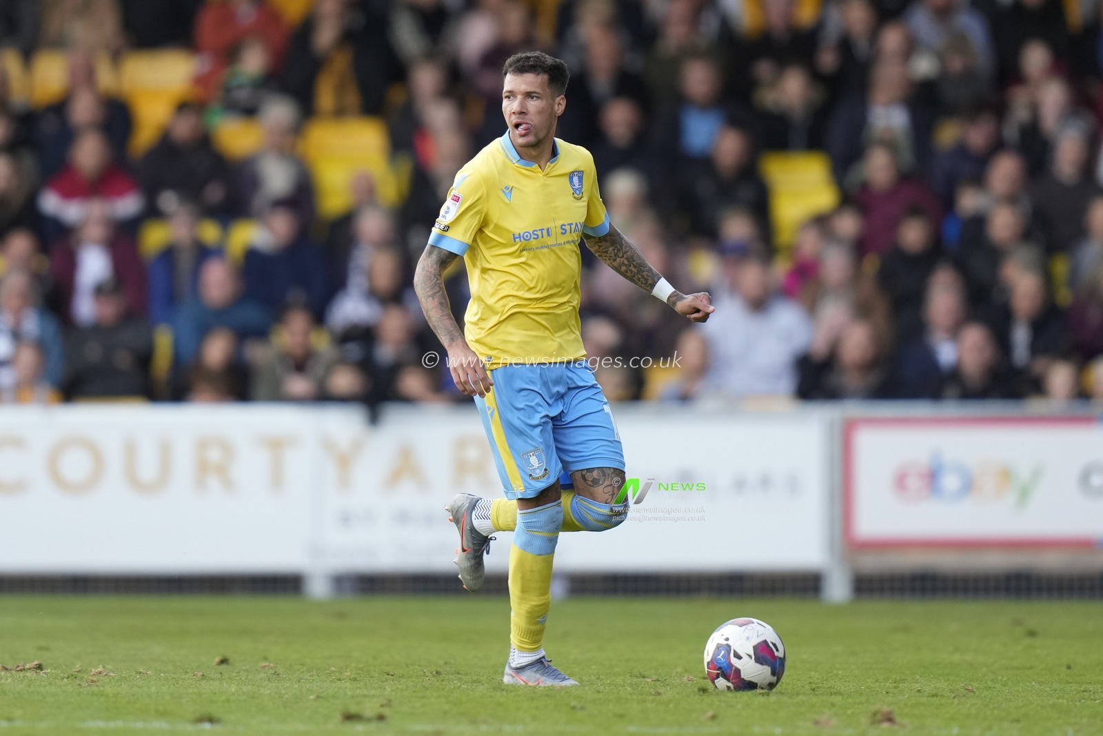 Marvin Johnson of Sheffield Wednesday during the Sky Bet League 1 match Port Vale vs Sheffield Wednesday at Vale Park, Burslem, United Kingdom, 1st October 2022

(Photo by Steve Flynn/News Images)