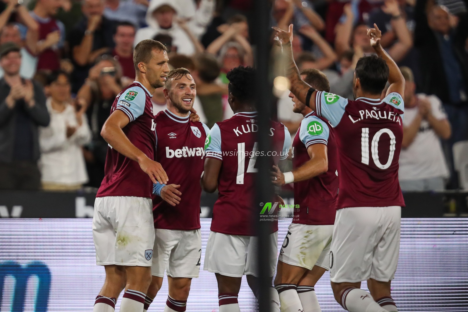 Jarrod Bowen of West Ham United celebrates his goal to make it 1-0 during the Carabao Cup match West Ham United vs Bournemouth at London Stadium, London, United Kingdom, 28th August 2024

(Photo by Izzy Poles/News Images)