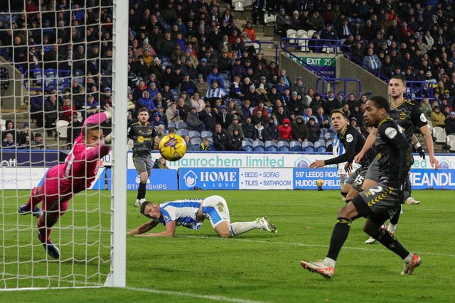 Sky Bet Championship Huddersfield Town v Southampton
